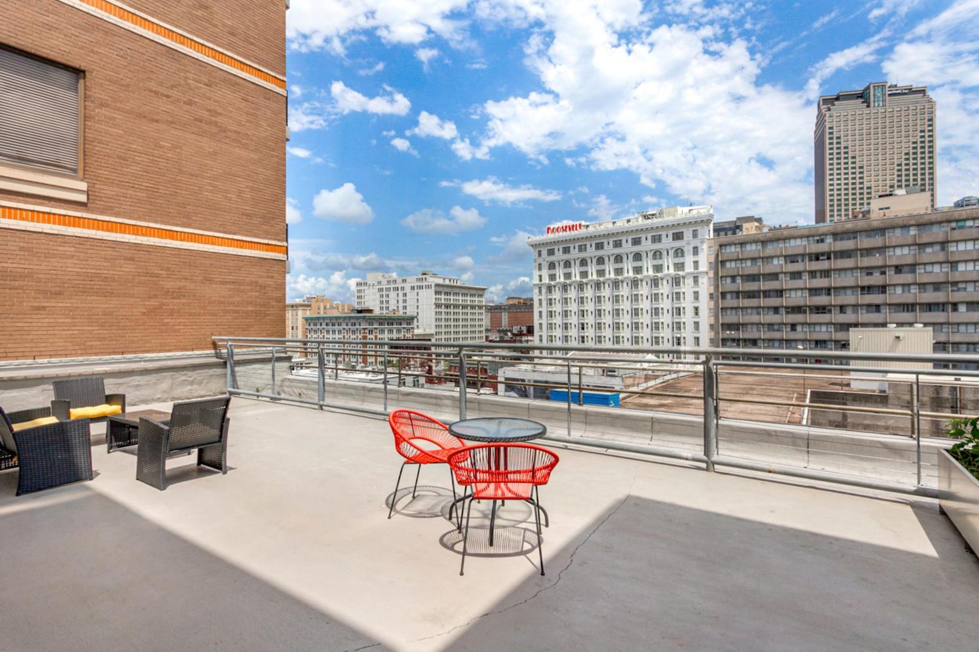 ניו אורלינס Upscale Condos And Penthouses Close To Canal And Bourbon St מראה חיצוני תמונה